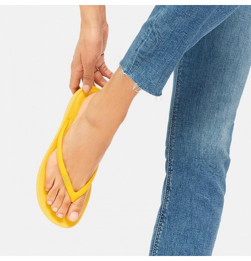 Iqushion Ergonomic Flip Flops